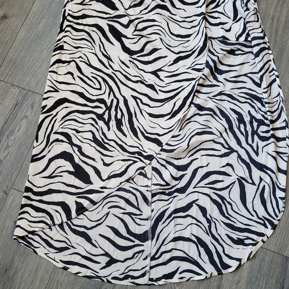 Show Me Your Mumu Wrap Me Up Skirt in Coconut Zebra Print Beige & Black {Small} - Picture 9 of 16